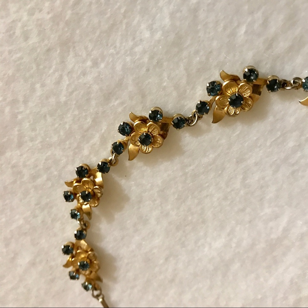 Vintage choker necklace